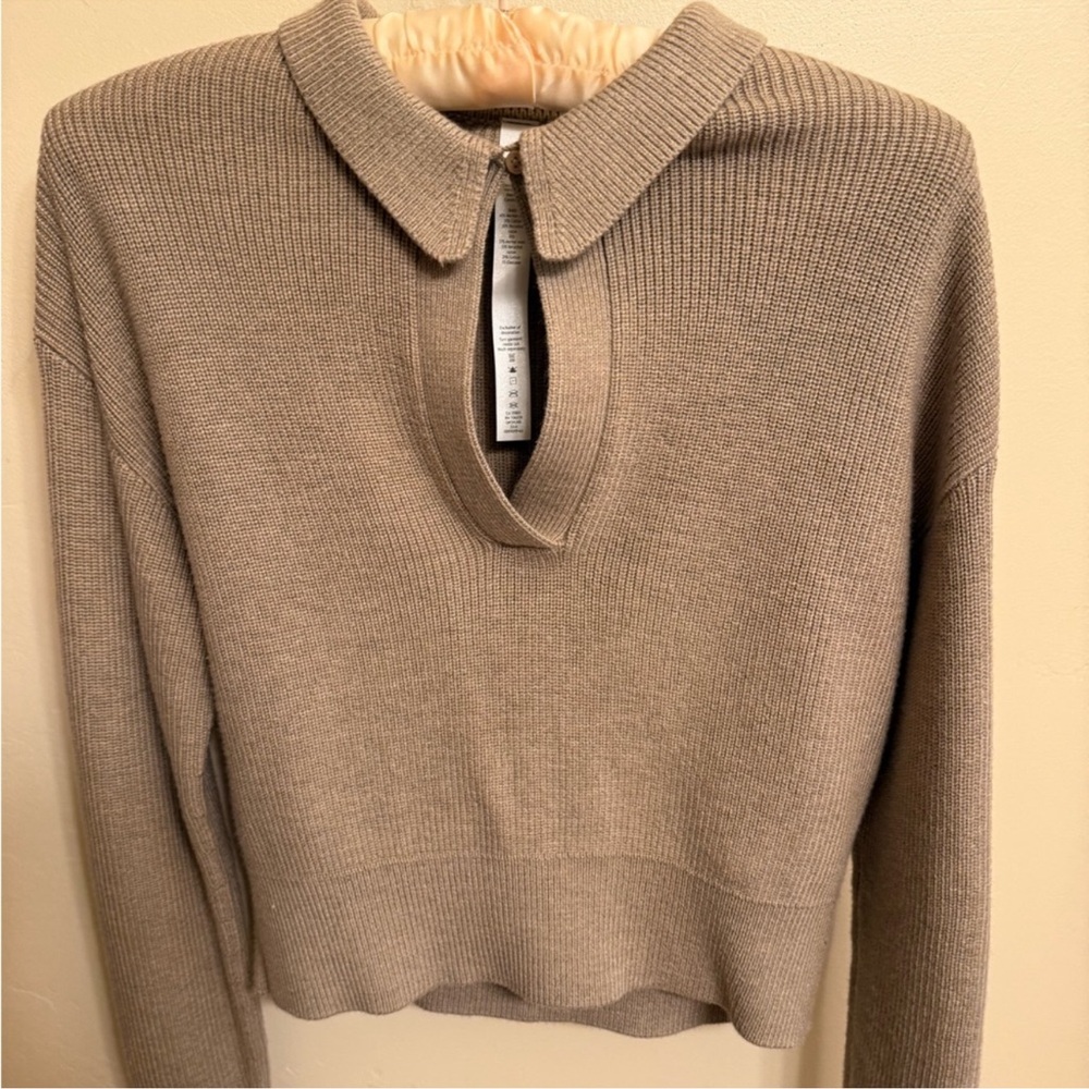 Lululemon sweater